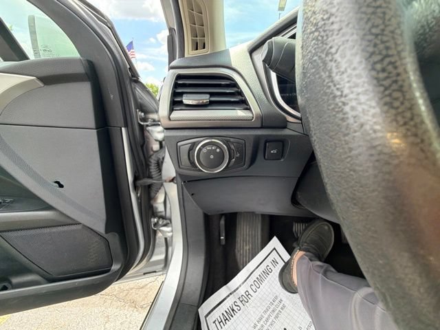 Certified 2020 Ford Fusion SE FWD image 21