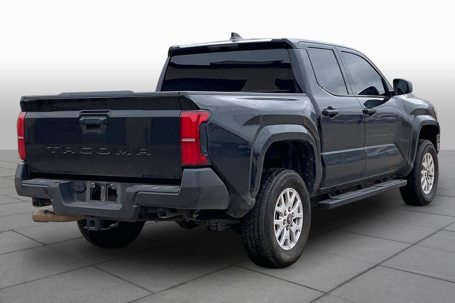 Used 2025 Toyota Tacoma SR RWD image 13