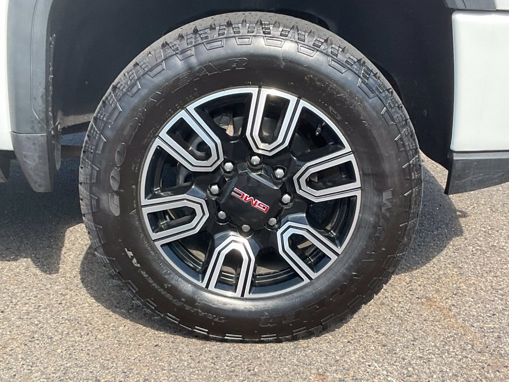 Used 2021 GMC Sierra 2500 AT4 w/ AT4 Premium Plus Package AWD/4WD image 25
