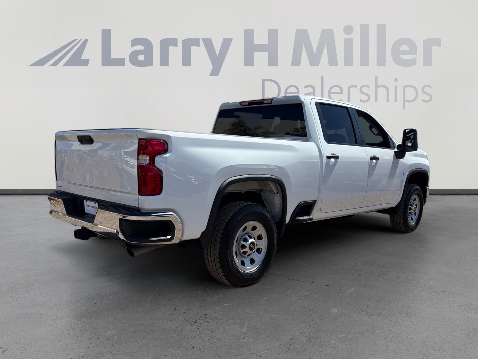 Used 2025 Chevrolet Silverado 2500 W/T w/ WT Convenience Package image 5