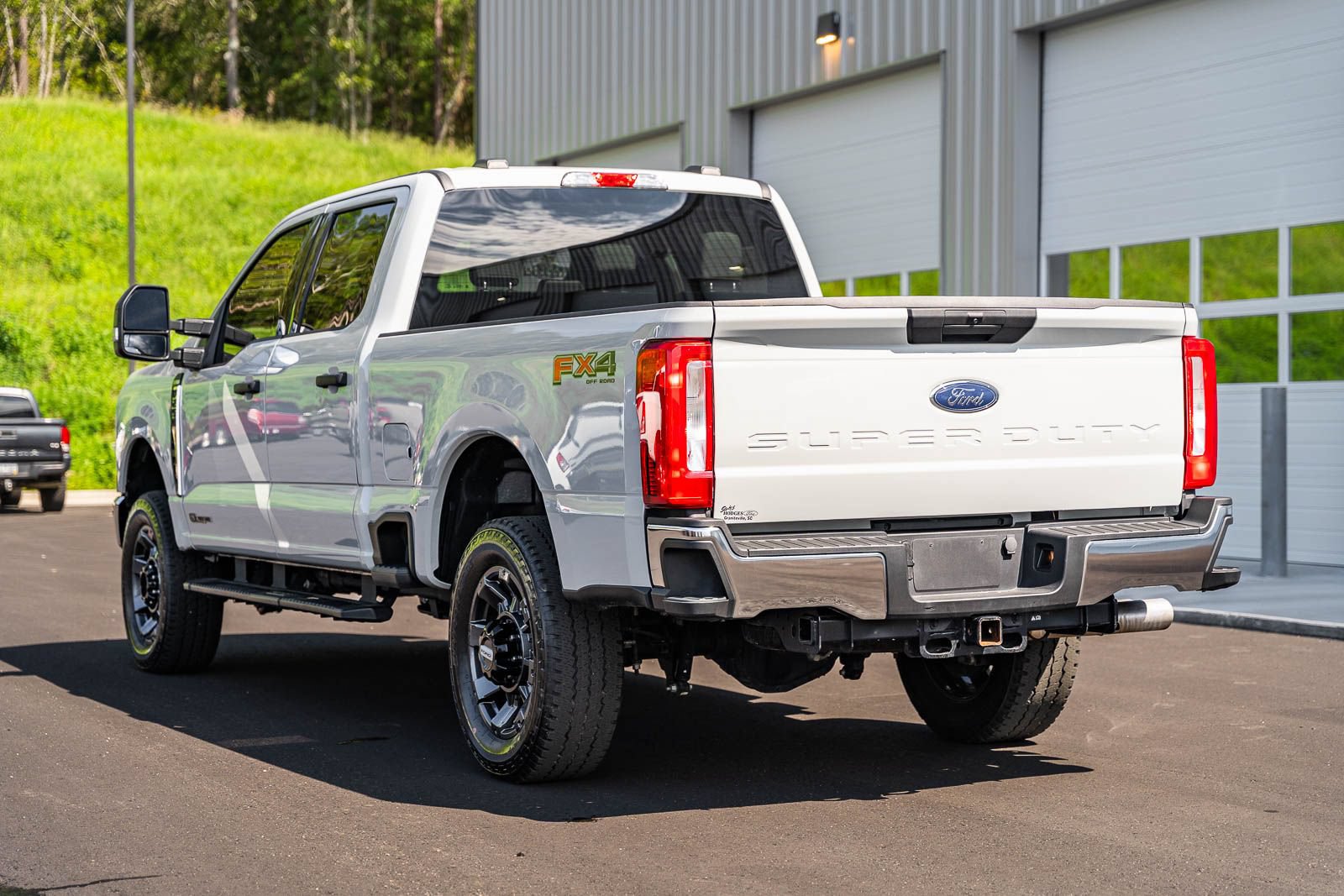 Certified 2025 Ford F250 XLT AWD/4WD image 5