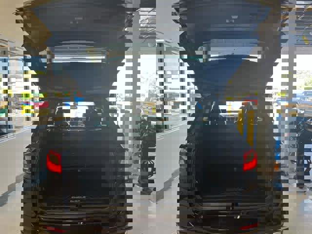 Used 2020 Chevrolet Equinox Premier image 32