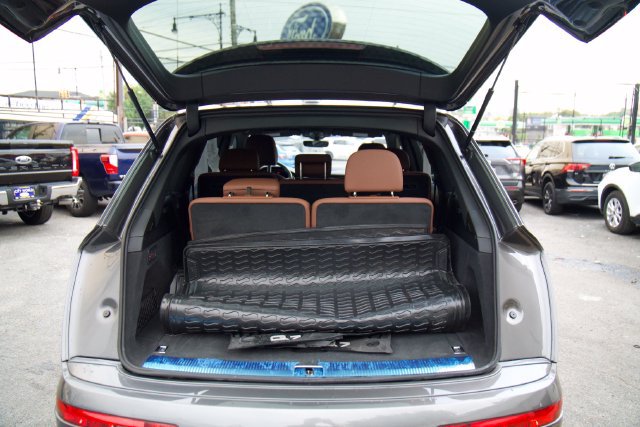 Used 2023 Audi Q7 2.0T Premium w/ Convenience Package AWD/4WD image 29