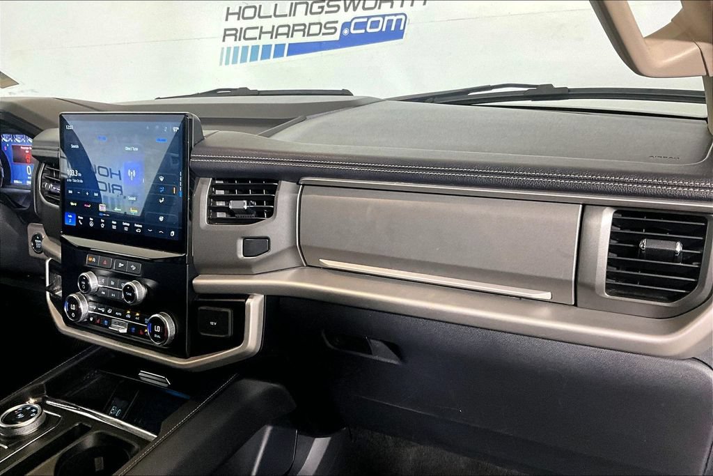 Certified 2024 Ford Expedition Max XLT AWD/4WD image 12