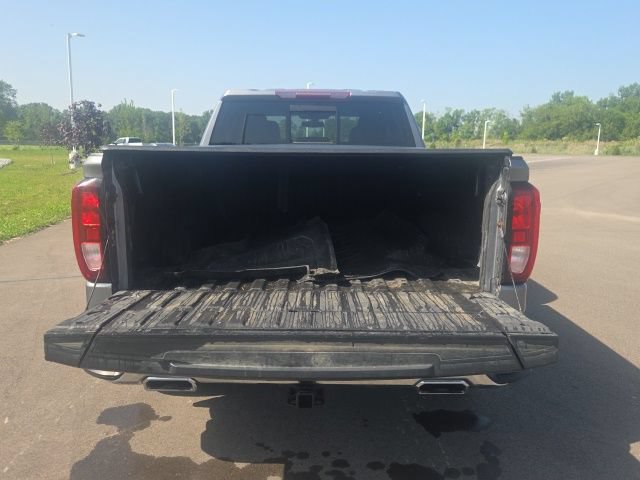 Used 2021 GMC Sierra 1500 SLE w/ X31 Off-Road Package AWD/4WD image 11