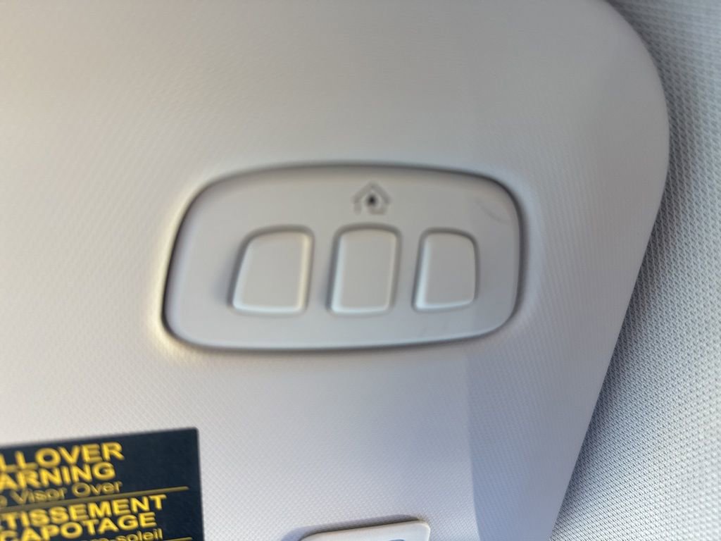 Certified 2022 Ford Escape Titanium w/ Class II Trailer Tow Package image 20