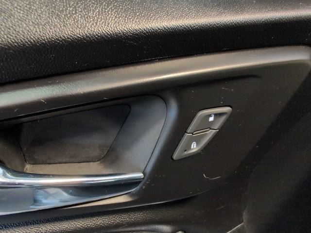 Used 2023 Chevrolet Malibu LT image 17