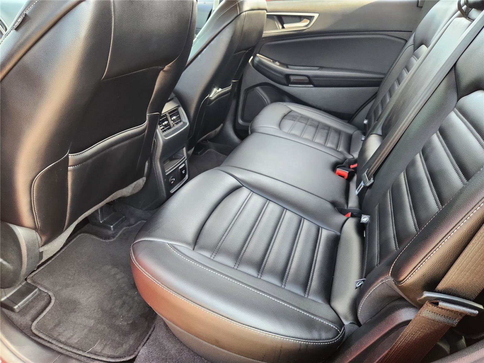 Certified 2022 Ford Edge SEL w/ Convenience Package AWD/4WD image 30