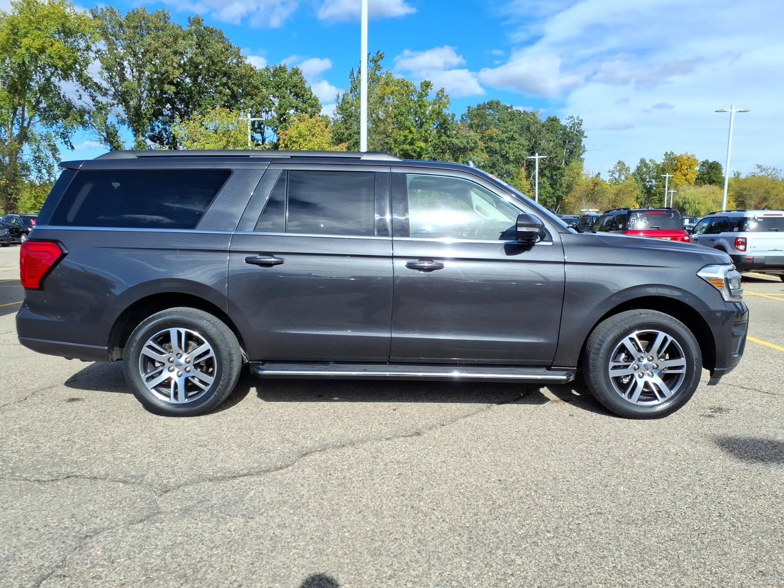 Certified 2023 Ford Expedition Max XLT AWD/4WD image 7