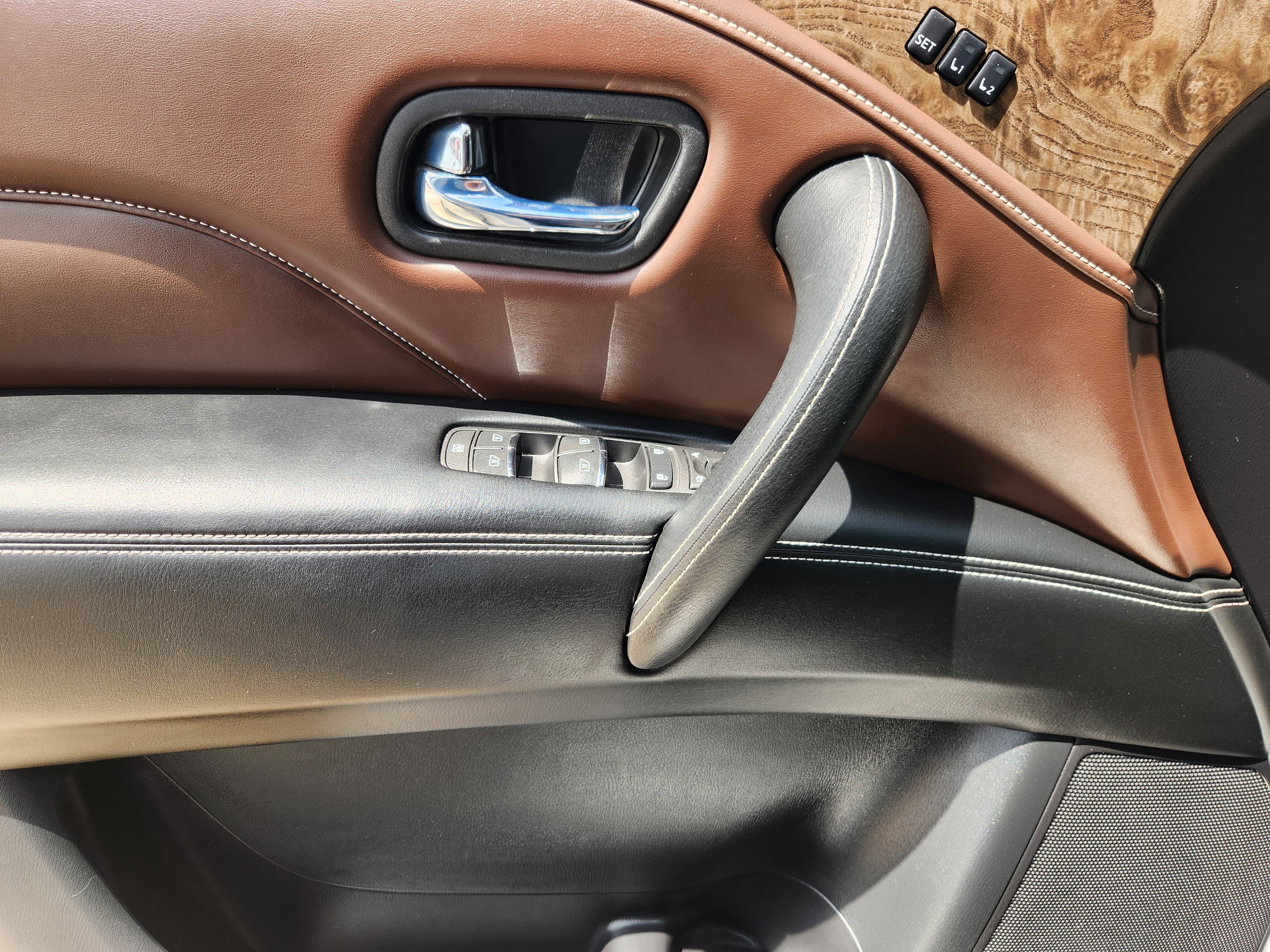 Used 2021 INFINITI QX80 Premium Select w/ Cargo Package image 18