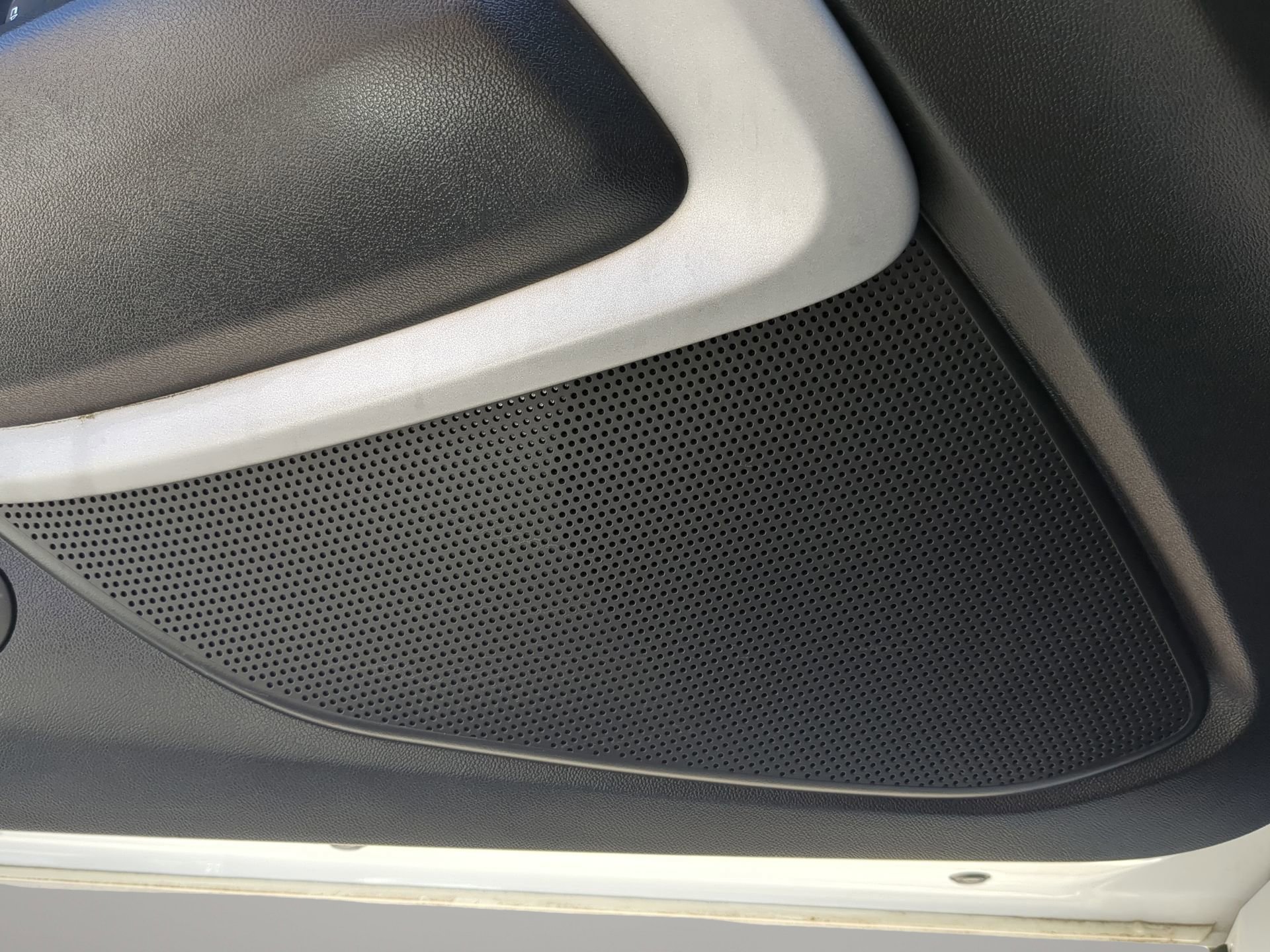 Used 2020 Chevrolet Camaro LS image 46