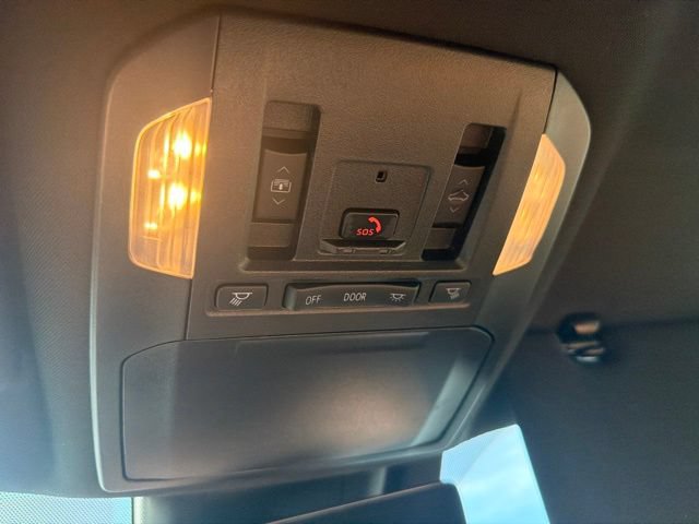 Used 2024 Toyota Highlander Platinum AWD/4WD image 53