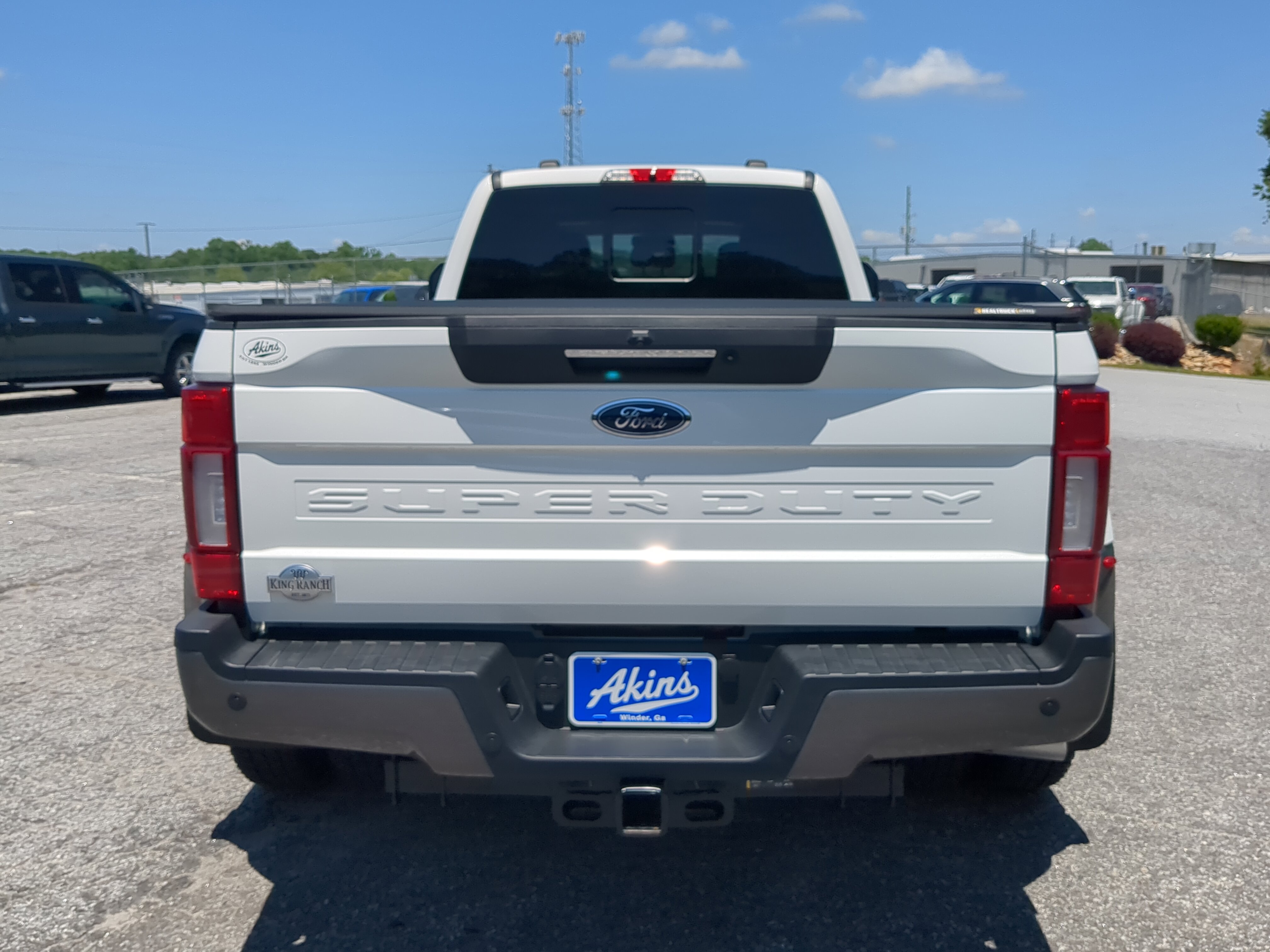 Certified 2022 Ford F350 King Ranch w/ King Ranch Ultimate Package AWD/4WD image 4