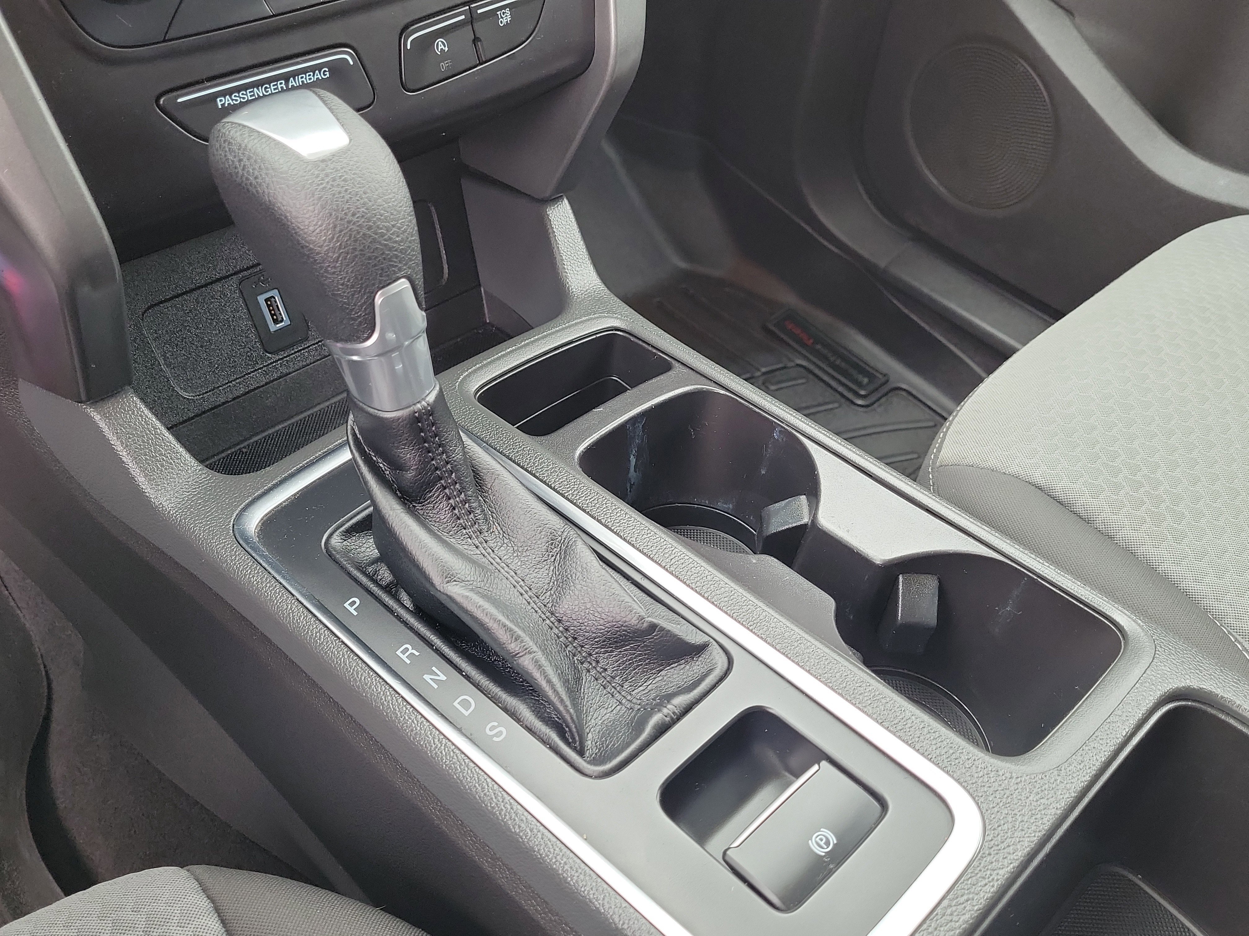 Certified 2017 Ford Escape SE image 30