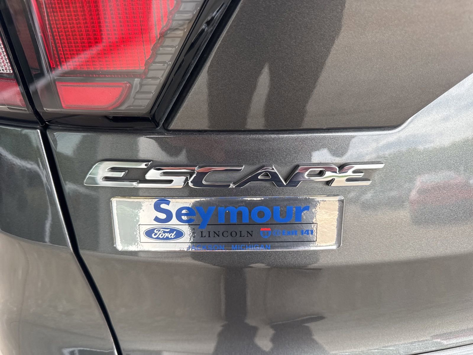 Certified 2018 Ford Escape Titanium AWD/4WD image 14
