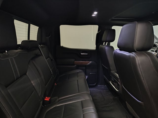 Used 2019 Chevrolet Silverado 1500 High Country w/ Technology Package AWD/4WD image 17