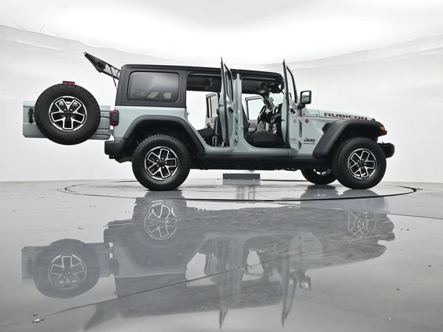 Used 2024 Jeep Wrangler Unlimited Rubicon AWD/4WD image 60
