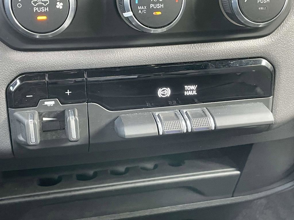 Used 2024 RAM 2500 Big Horn image 26