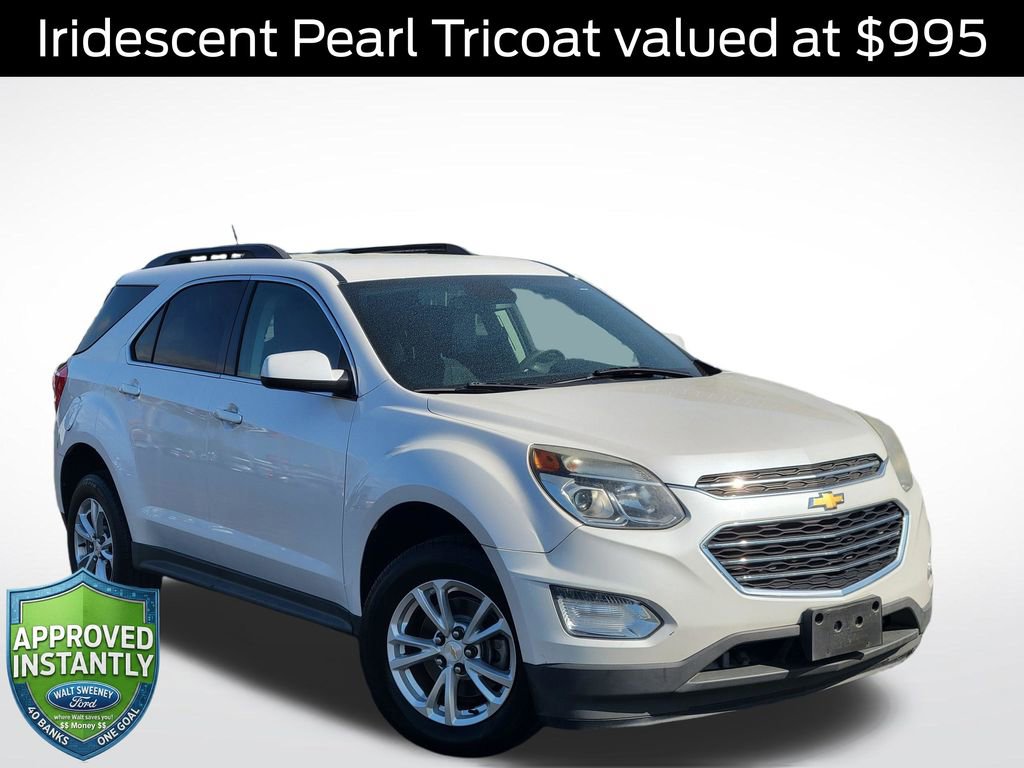 Used 2017 Chevrolet Equinox LT image 1