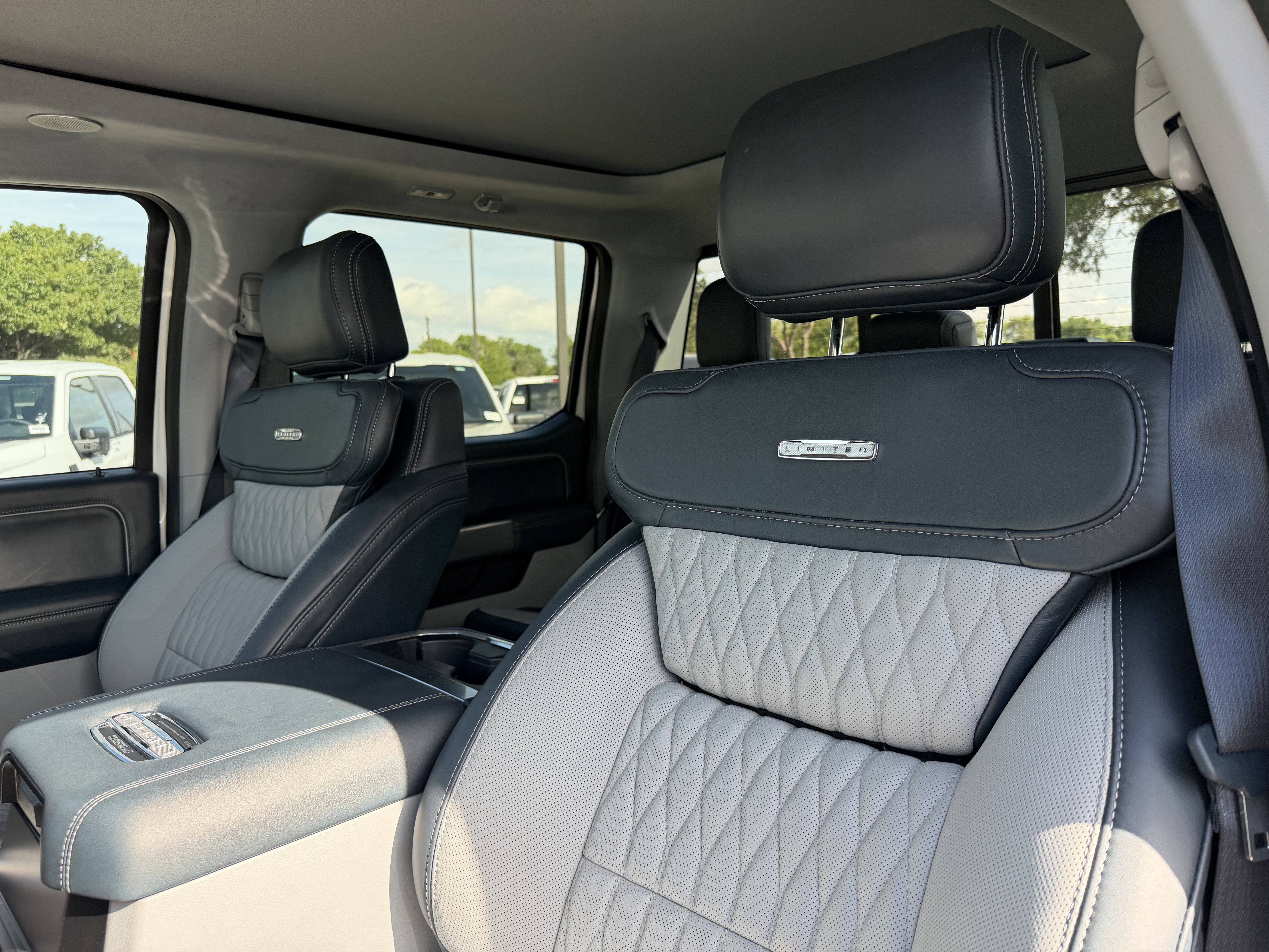Certified 2024 Ford F250 Limited AWD/4WD image 21