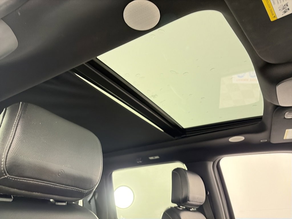 Certified 2021 Ford F150 Lariat w/ Equipment Group 502A High image 34