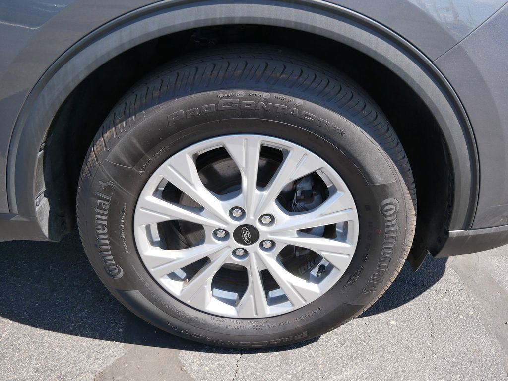 Certified 2023 Ford Escape Active AWD/4WD image 6