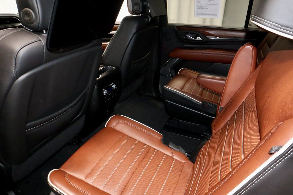 Used 2024 GMC Yukon XL Denali Ultimate image 21