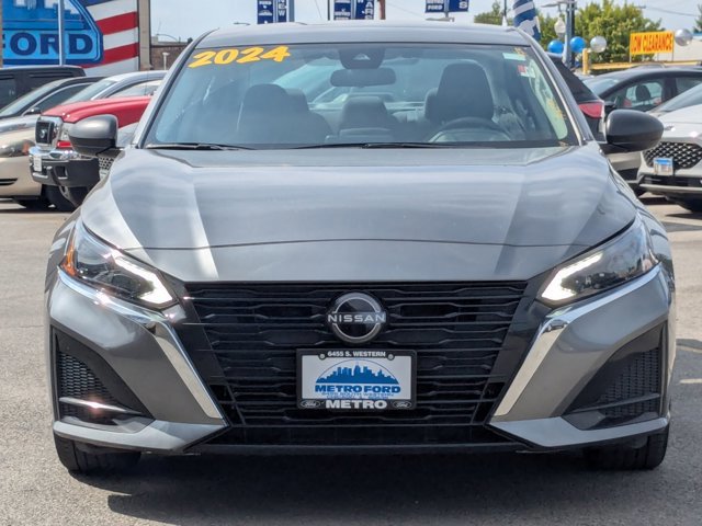 Used 2024 Nissan Altima 2.5 SV FWD image 9
