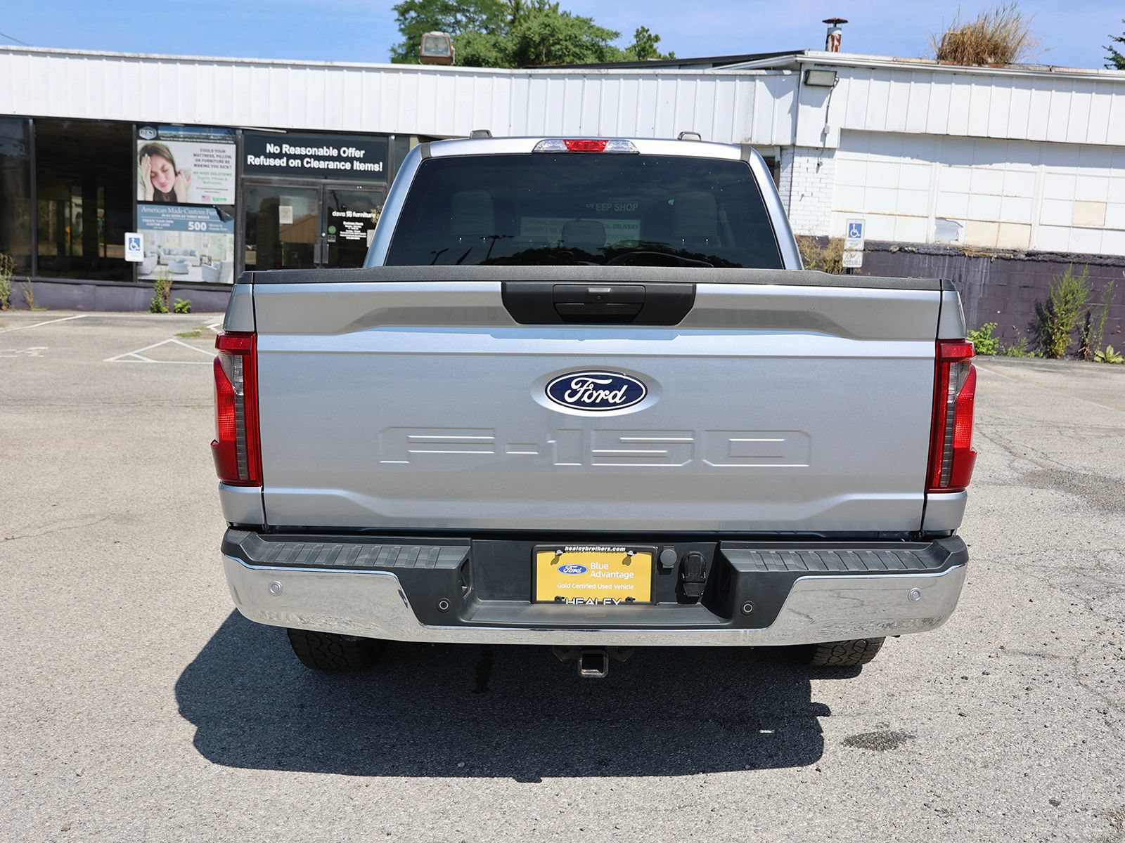 Certified 2025 Ford F150 XLT w/ Equipment Group 301A Standard AWD/4WD image 6