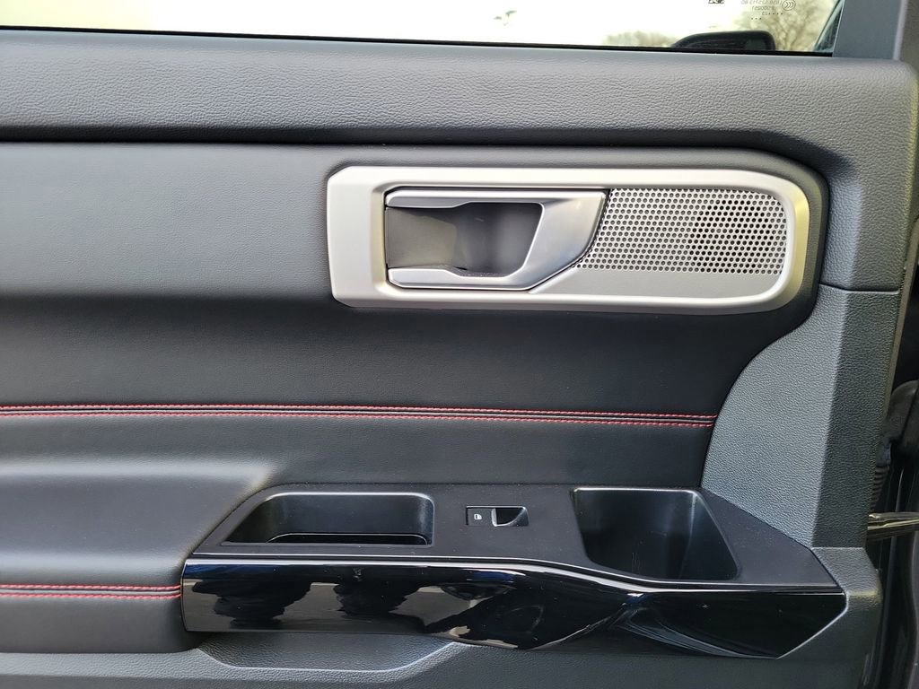 Certified 2023 Ford Explorer ST-Line w/ Class IV Trailer Tow Package image 14