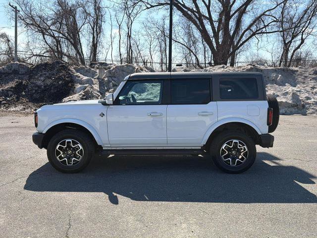 Certified 2024 Ford Bronco Outer Banks image 2