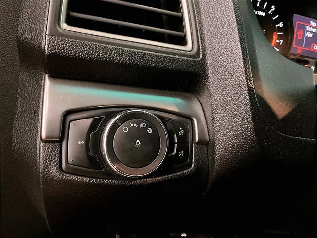 Certified 2018 Ford Explorer XLT AWD/4WD image 31