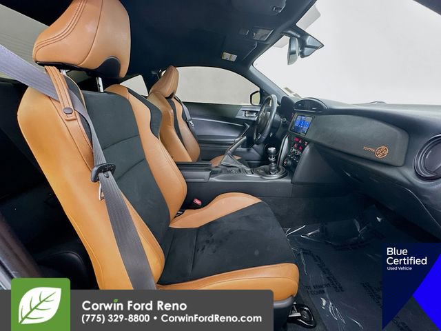 Used 2020 Toyota 86 image 30