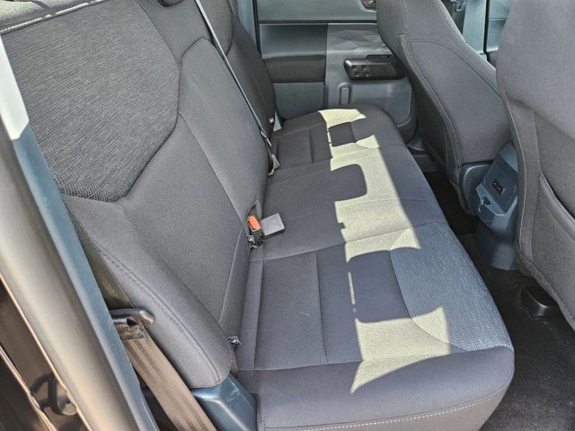 Certified 2025 Ford Maverick XL image 18