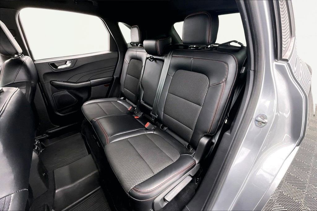 Certified 2023 Ford Escape ST-Line Elite image 26