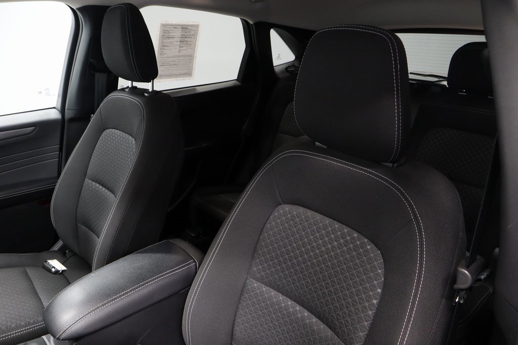 Certified 2025 Ford Escape Active image 25