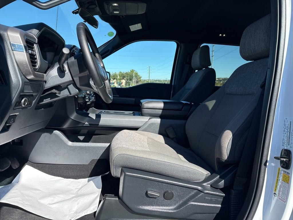 Certified 2025 Ford F150 XLT w/ Equipment Group 301A Standard image 7