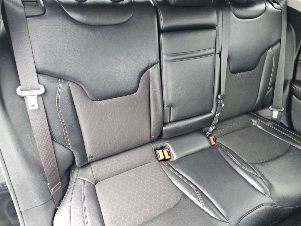 Used 2018 Jeep Compass Latitude image 24