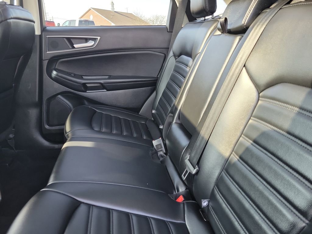Certified 2023 Ford Edge SEL w/ Convenience Package AWD/4WD image 12