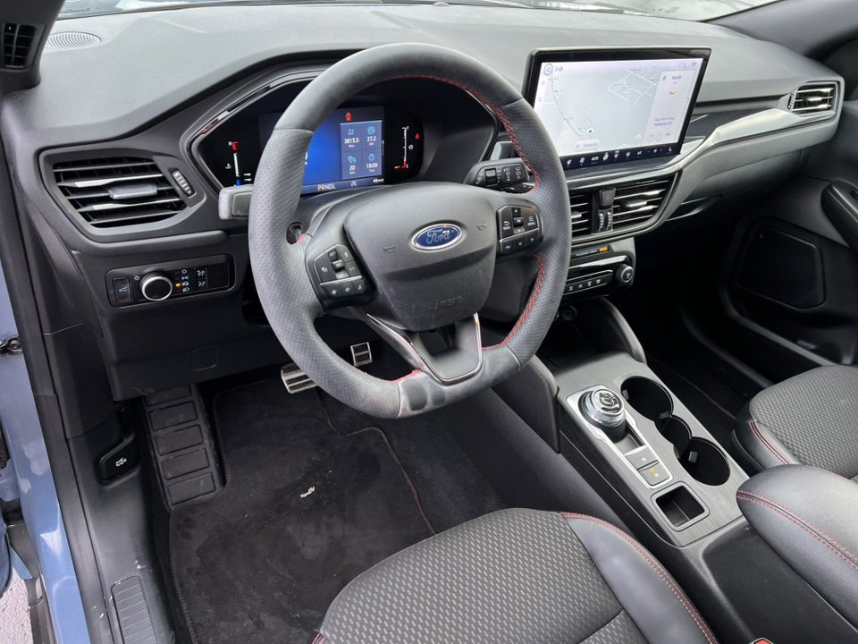 Certified 2023 Ford Escape ST-Line w/ Tech Pack #1 image 17