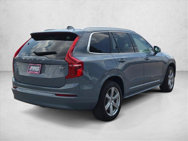 Used 2023 Volvo XC90 B5 Core AWD/4WD image 5