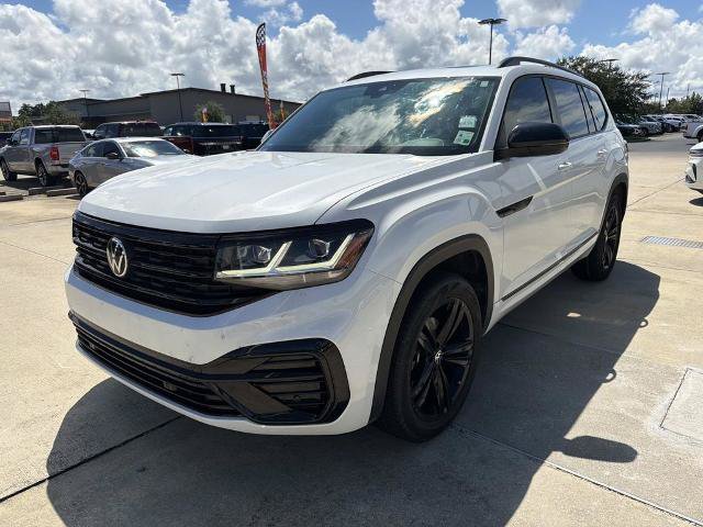 Used 2023 Volkswagen Atlas SEL R-Line AWD/4WD image 4