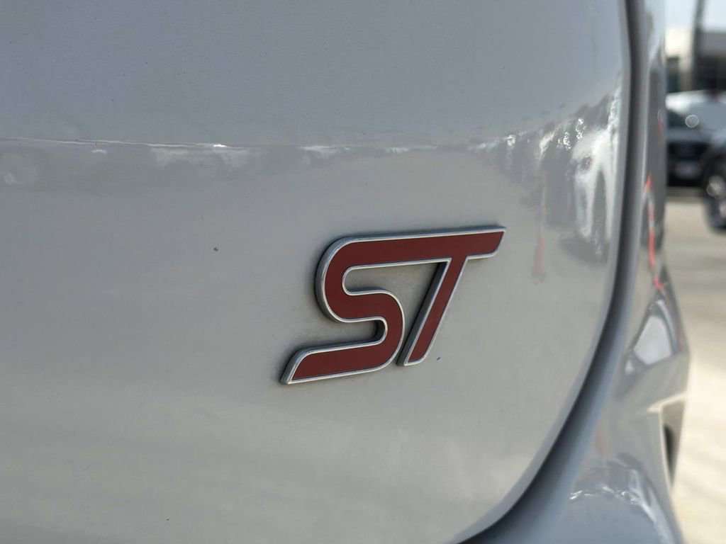 Certified 2020 Ford Edge ST AWD/4WD image 9