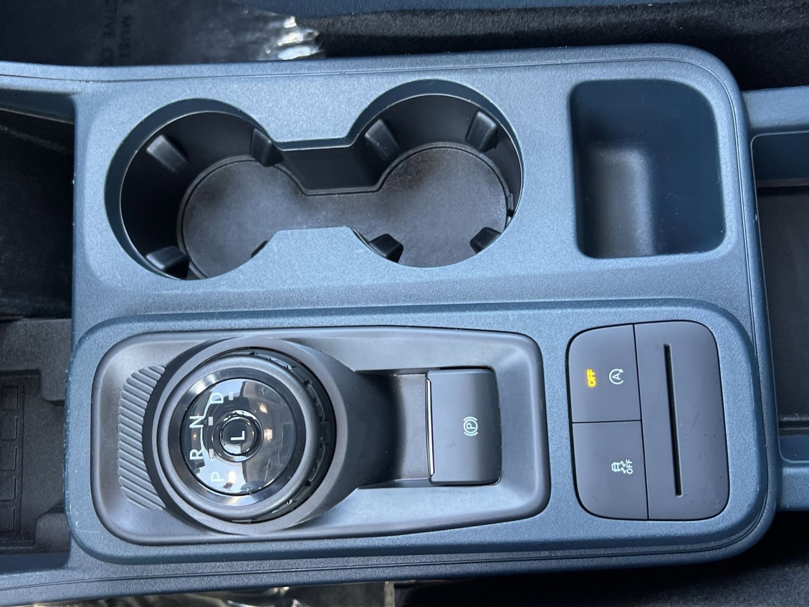 Certified 2025 Ford Maverick Lariat w/ 4K Tow Package image 22