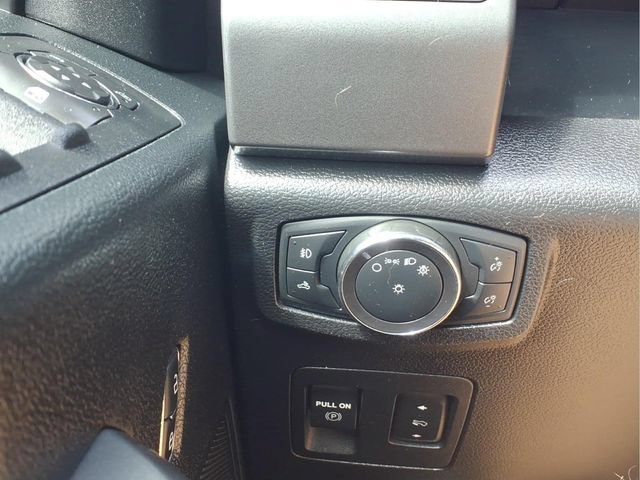 Certified 2018 Ford F150 XLT w/ Equipment Group 302A Luxury AWD/4WD image 26