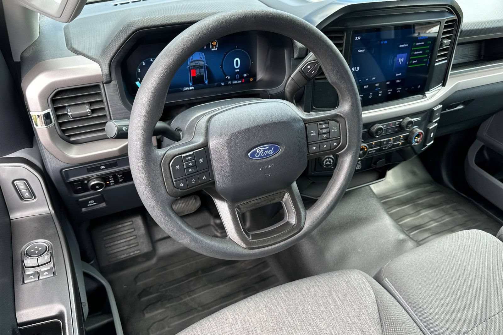 Certified 2025 Ford F150 XL w/ Equipment Group 103A High AWD/4WD image 15