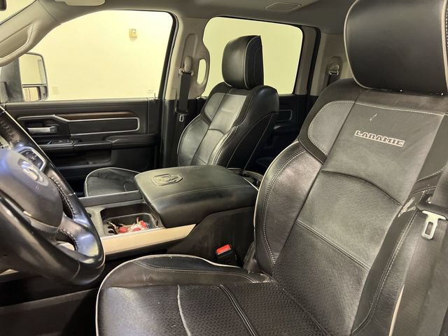 Used 2024 RAM 2500 Laramie w/ Towing Technology Group AWD/4WD image 4