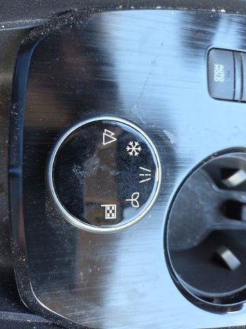 Used 2024 Nissan Rogue S AWD/4WD image 28