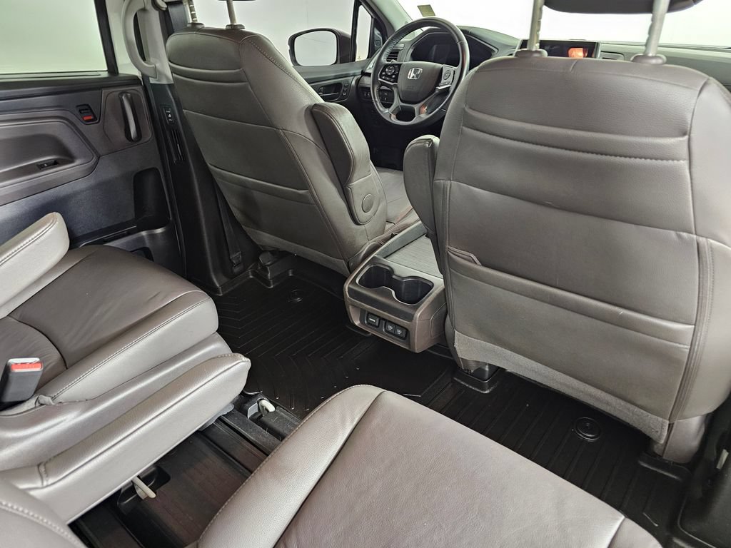 Used 2019 Honda Odyssey Touring image 14