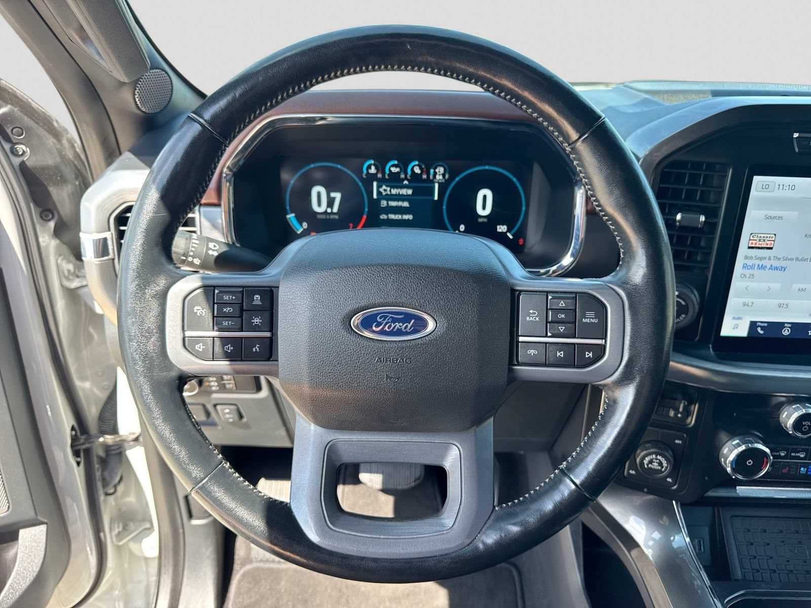 Certified 2023 Ford F150 Lariat w/ Equipment Group 502A High AWD/4WD image 28